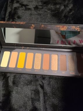 Melt Cosmetics Rust Eyeshadow Palette